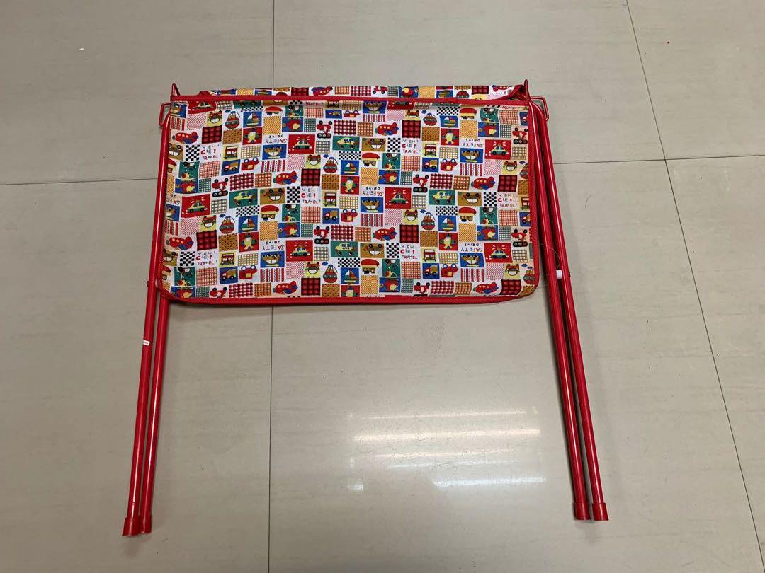 Foldable Baby diaper changing rack (Category: Changing Mats & Accessories) located in Pasay City. Submitted by ayinong168 (Listing ID 1094912112, Image 3). Description: Item is in excellent condition pm for inquiries .