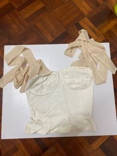 (Category: ) located in . Submitted by preloved_item01 (Listing ID 1094884628, Image 1). Description: .