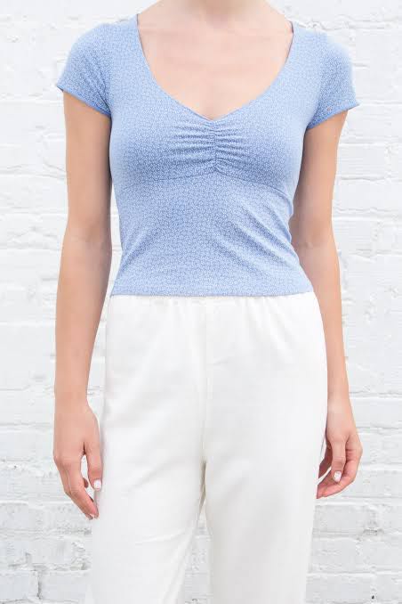 Brandy Melville Gina Top Women S Fashion Tops Shirts On Carousell Brandy Melville Gina Top Women S Fashion Tops Shirts On Carousell