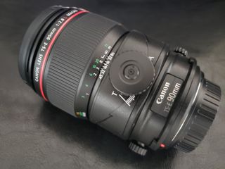 （分類：）位於 。 由 endfoto 提交（商品編號 1094799390，圖片 1）。簡介： 。