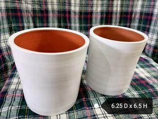 Ceramic pots (pair)