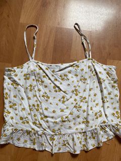 (Category: ) located in . Submitted by georgiasclothes (Listing ID 1094872736, Image 1). Description: .
