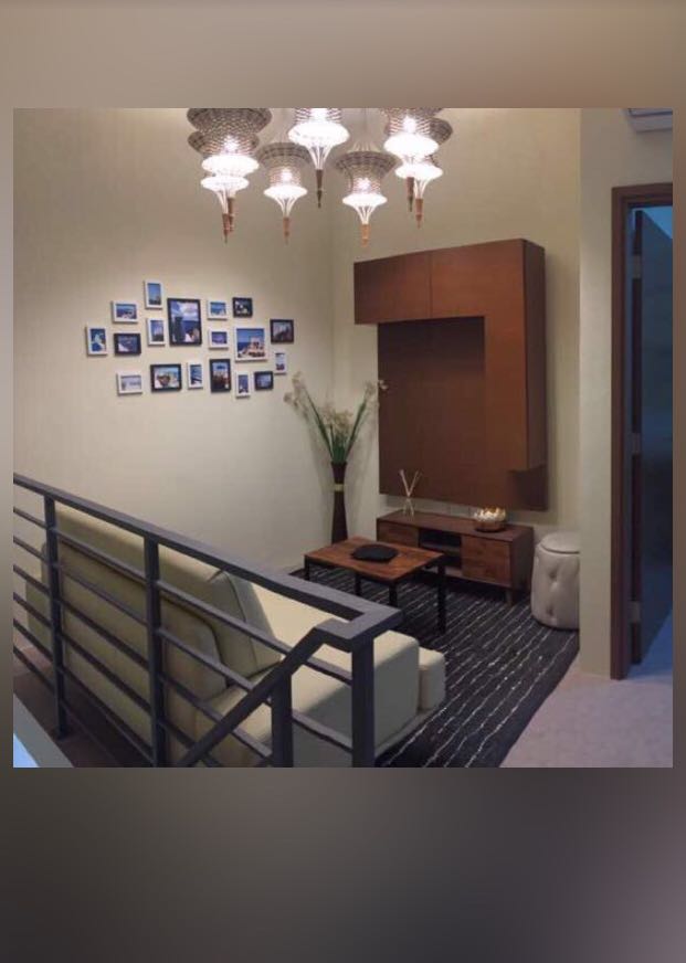 (Category: ) located in . Submitted by sci70550 (Listing ID 1094930422, Image 1). Description: .