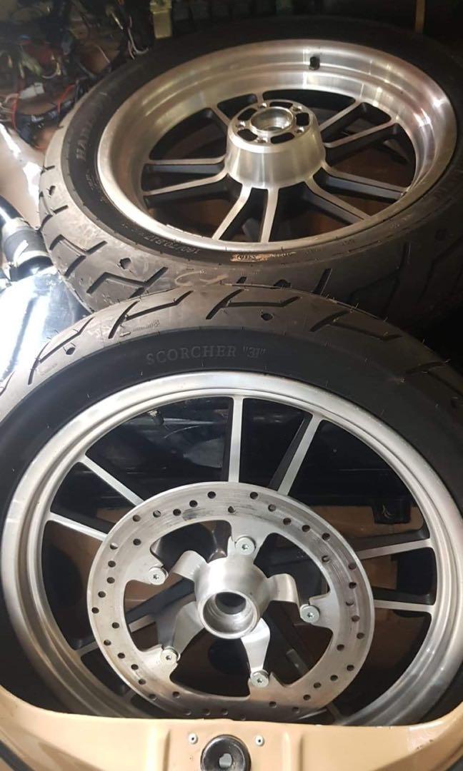 Harley davidson dyna outlet wheels