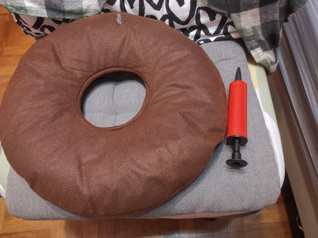 Inflatable Donut seat cushion, Furniture & Home Living, Home Decor