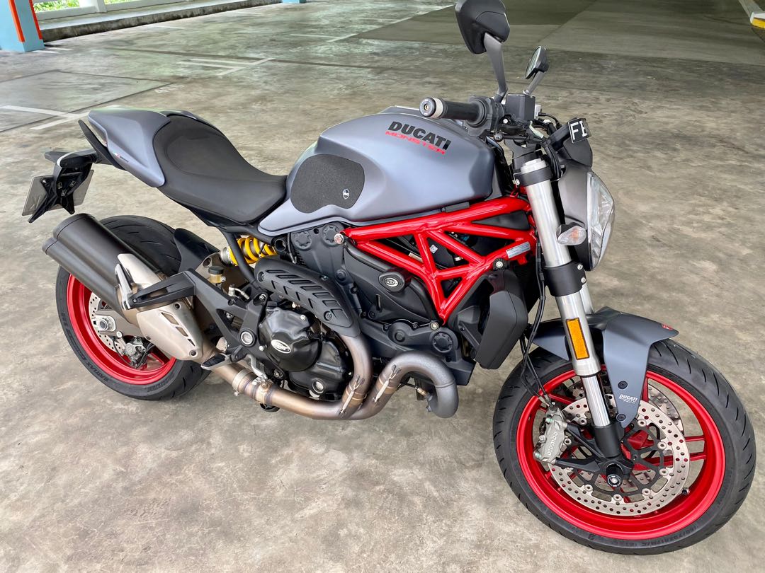 Ducati monster 821 dust grey discount