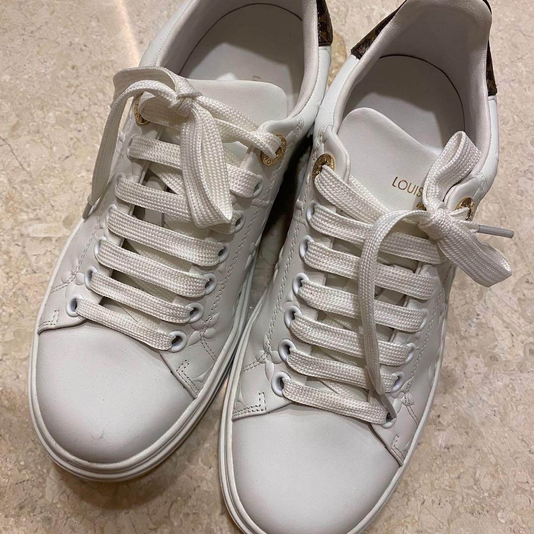 Brand New Louis Vuitton Time Out Sneaker Monogram Black White. Louis Vuitton  Womens Sneaker White / Black PRE ORDER 🔥🔥, Women's Fashion, Footwear,  Sneakers on Carousell