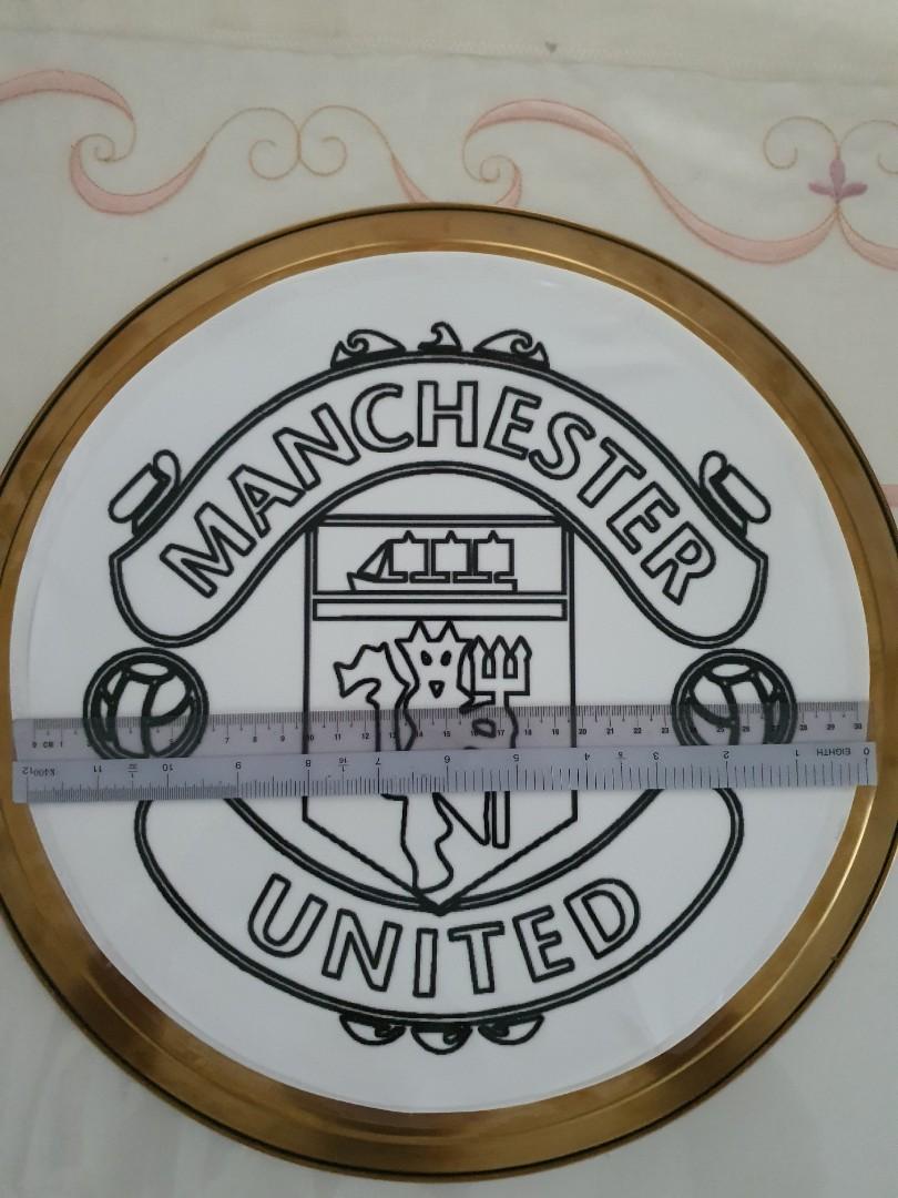 Manchester United large Car Decal (30 cm diameter), Car Accessories