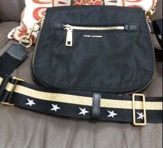 （分類：）位於 。 由 zxioi 提交（商品編號 1094887596，圖片 1）。簡介： 。