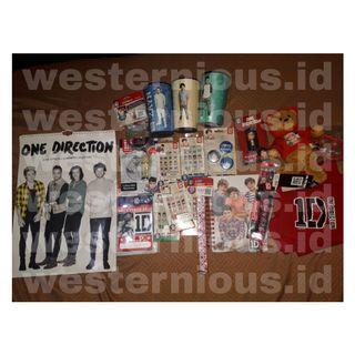 MERCHANDISE ONE DIRECTION 100% OFFICIAL 1D WORLD MERCHANDISE ONE DIRECTION 100% OFFICIAL 1D WORLD