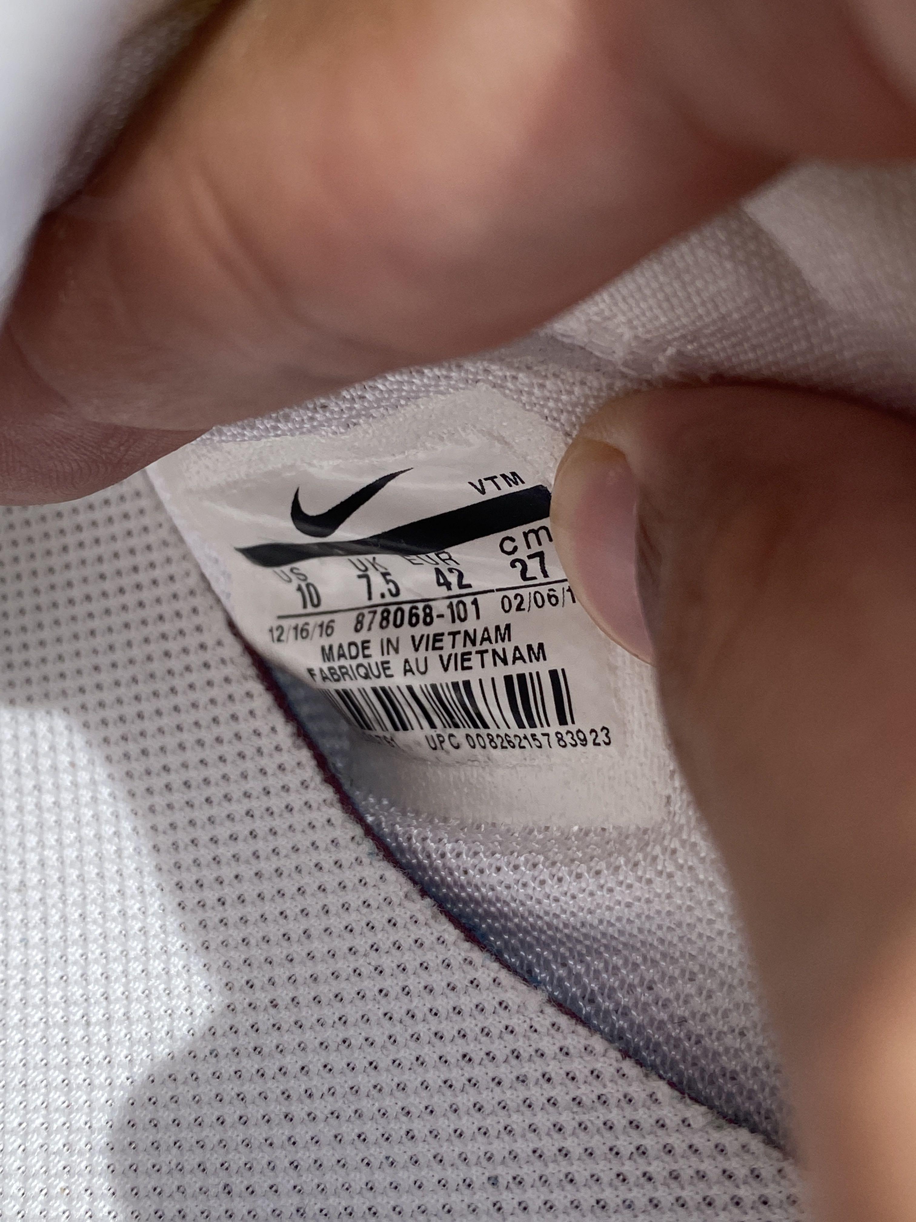 Nike presto white gum sole top
