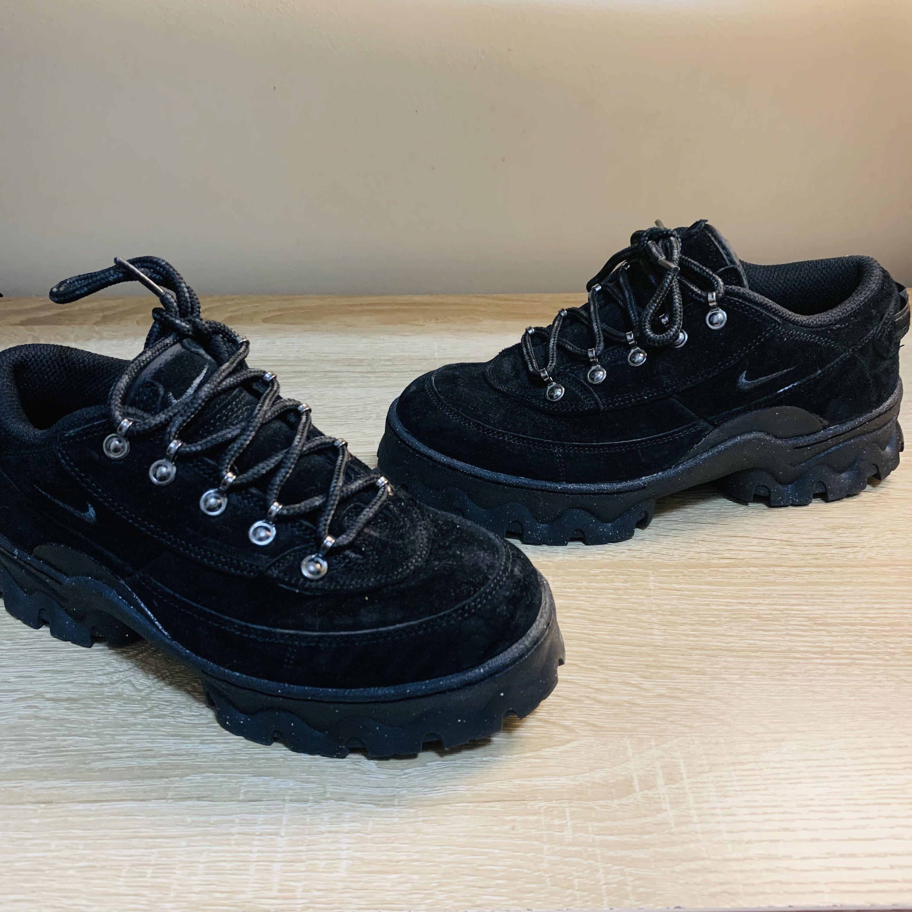 wmns lahar low in black