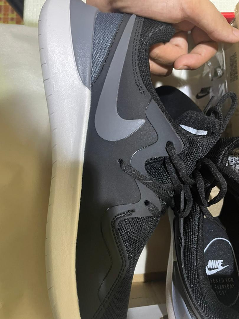 Nike tessen sneaker running shoes Men s Fashion Footwear