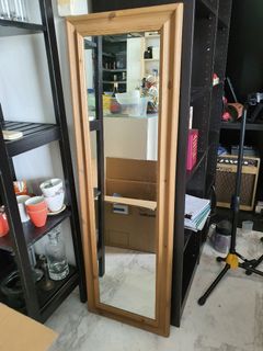 (Category: ) located in . Submitted by fionaav (Listing ID 1094894443, Image 1). Description: .
