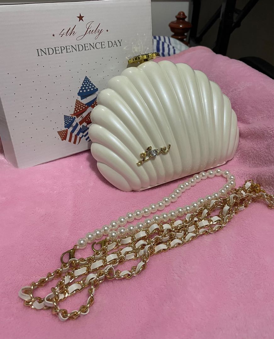 RARE Chanel VIP Pearl Shell Clutch/Sling Bag, Luxury, Bags