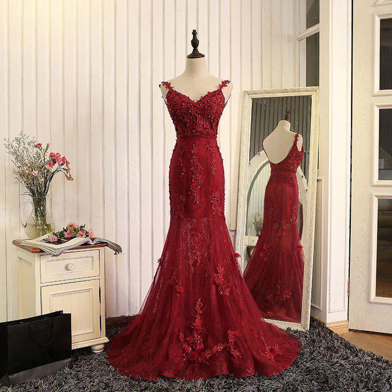 Red evening gown Women s Fashion Dresses Sets Evening dresses