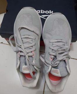 Sepatu Reebook Runner 4 Women Running