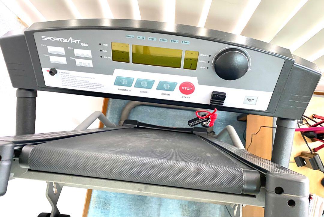 Sportsart outlet 1050 treadmill