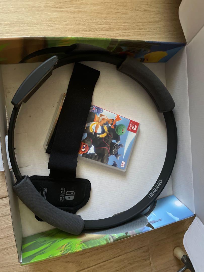 Switch （分類：Nintendo 任天堂）位於 Hong Kong。 由 aidenchiu375 提交（商品編號 1094736043，圖片 3）。簡介： 動森版 正常用 有盒無單 另有魔物獵人rise fifa21 全要2400 健身環全套 用過兩次 400 圖中黑紅手制已出。