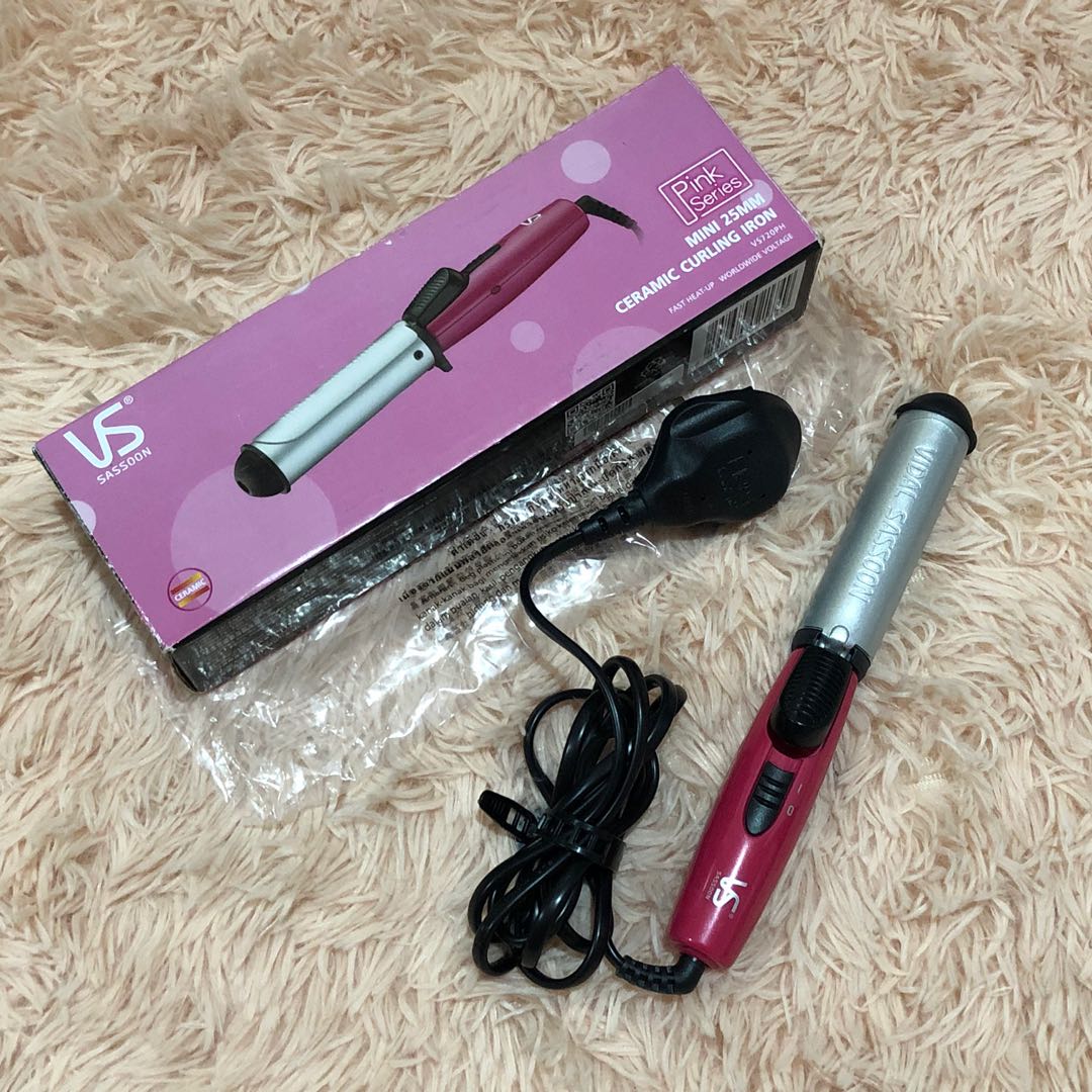 SALE Vidal Sassoon Mini Curling Iron Pink Series