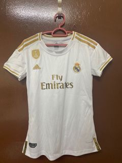 (Category: ) located in . Submitted by preloved_item01 (Listing ID 1094867944, Image 1). Description: .