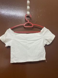 (Category: ) located in . Submitted by preloved_item01 (Listing ID 1094878103, Image 1). Description: .