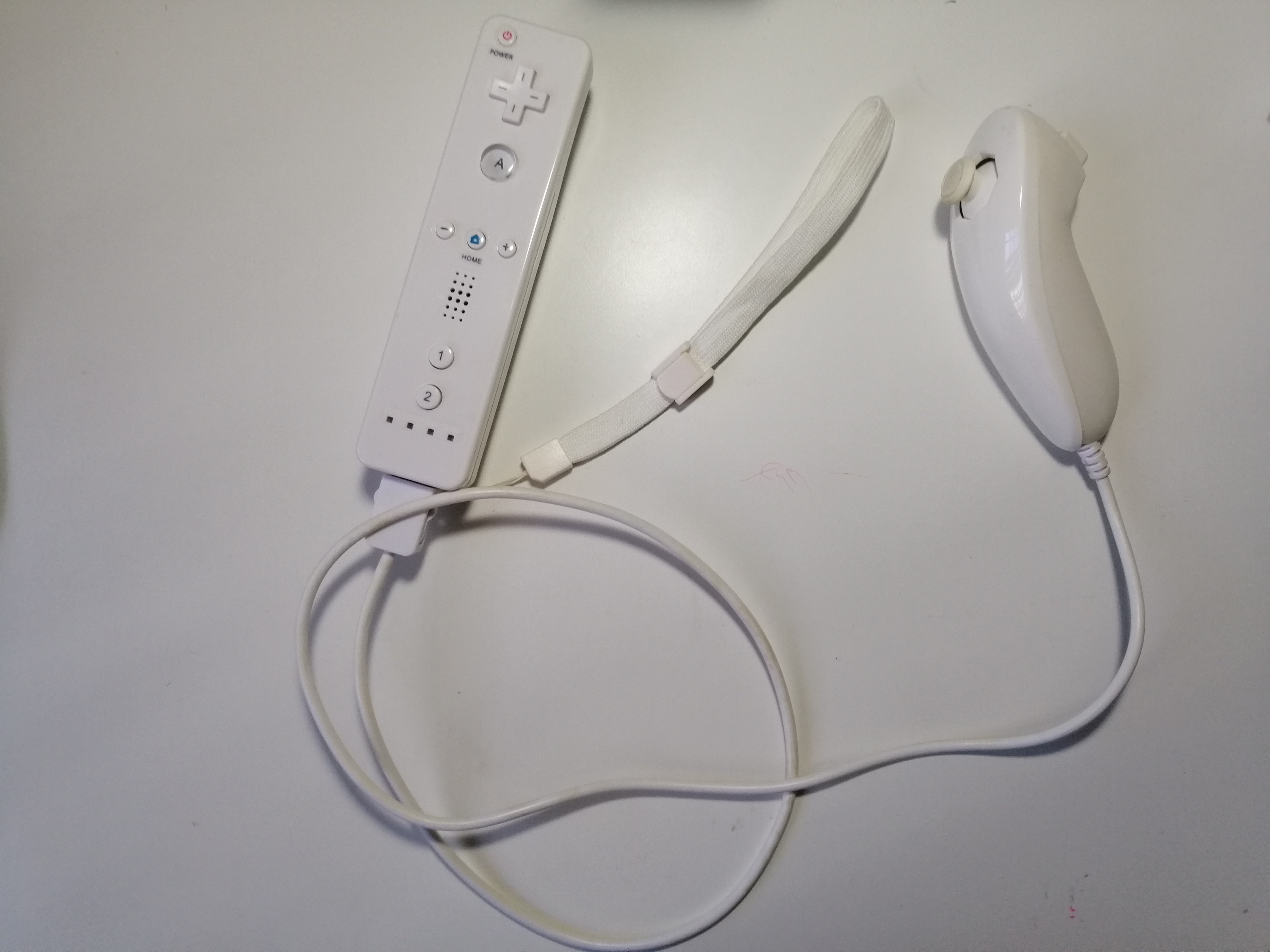 Wii controller and cover, Video Gaming, Gaming Accessories, Controllers on Carousell