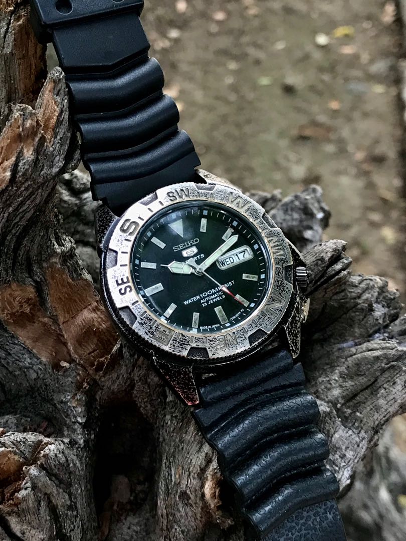 2001 Seiko 5 Sports Rugged, Men's Fashion, Watches \u0026 Accessories, Watches  on Carousell