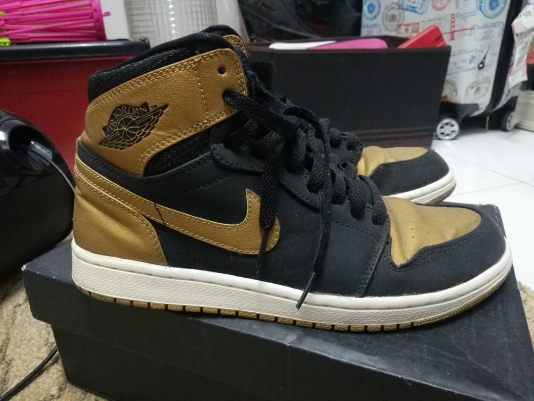 Air Jordan 1 Retro High Melo Black Gold, Men's Fashion, Footwear, Sneakers  on Carousell