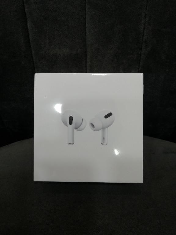 Airport, Audio, Earphones on Carousell