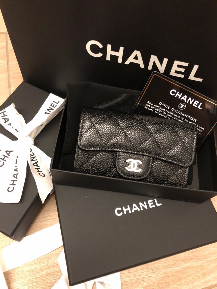 Chanel Caviar classic cardholder with silver hardware Luxury Bags