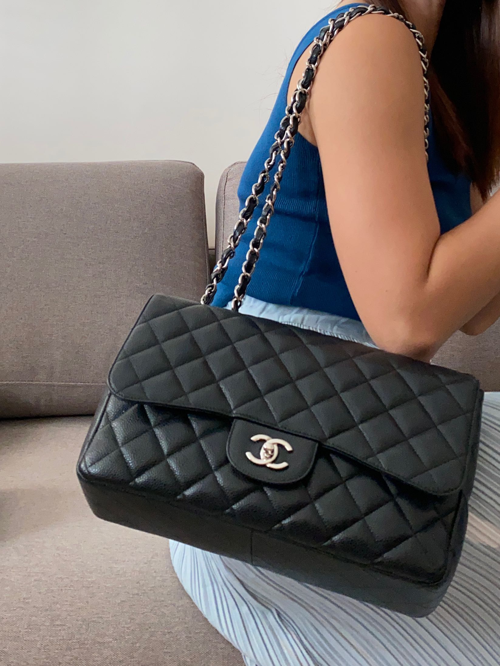 chanel bag jumbo caviar black