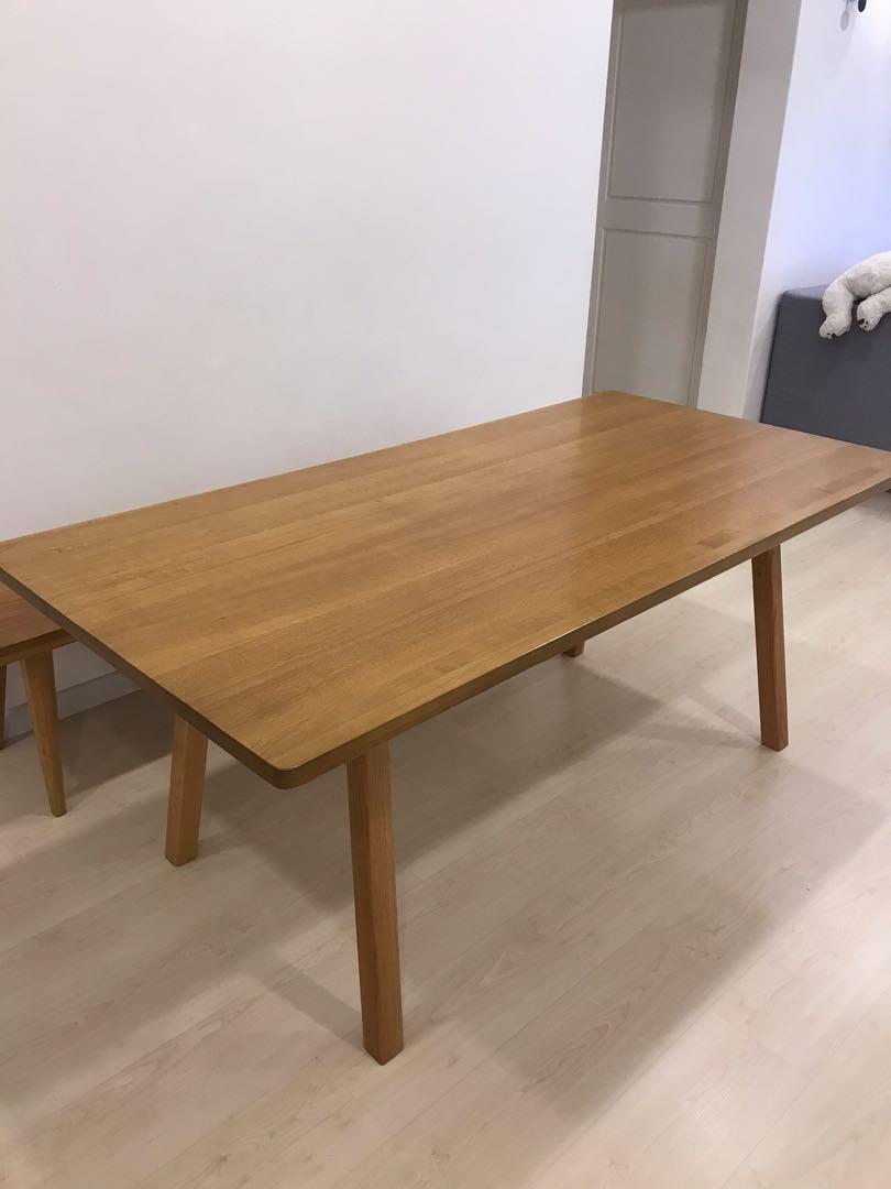 Dinner Table (Category: Tables & Sets) located in Kuala Lumpur. Submitted by chewlieng (Listing ID 1095086314, Image 1). Description: Hida Kagu Interior Size 1800x900 Self pickup 🛻.