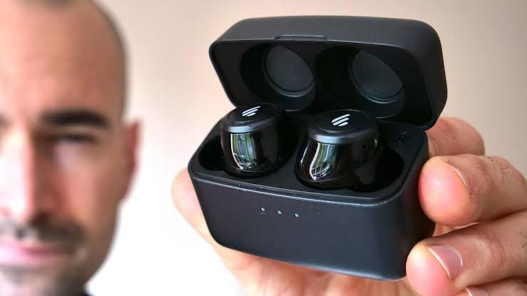 EDIFIER TWS5 Bluetooth V5.0 Earbuds aptX audio IPX5 Waterproof Touch control (Category: Earphones) located in Quezon City. Submitted by ann_xbs (Listing ID 1095000057, Image 3). Description: EDIFIER TWS5 Bluetooth V5.0 TWS Earbuds aptX audio decoding IPX5 Waterproof Touch control up to 32hrs playtime wireless earphoneBrand Name Edifier Control Button Yes Active Noise-Cancellation No Style In-Ear Wireless Type Bluetooth Connectors None Communicati