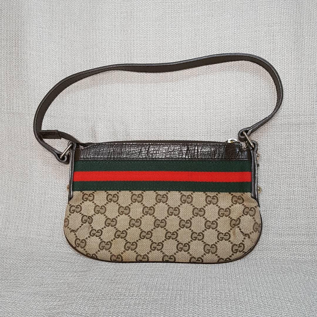 vinkel Hurtig Opdatering Gucci Cherryline Pochette, Women's Fashion, Bags & Wallets, Shoulder Bags  on Carousell
