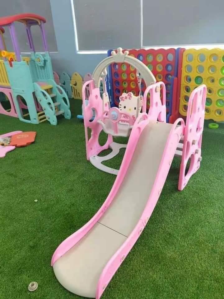 Hello Kitty Slide Swing Set Kids Toy (Category: Kids Toys) located in Manila. Submitted by ahmskidsstuff.etc. (Listing ID 1095096960, Image 1). Description: 📌#239HelloKittySlideSET 🥳🤡🥳 📌4,799php 💵💸 📌Size can be seen on photos..👉 https://m.facebook.com/ahms.galvs.3?ref=bookmarks 📱09994337784/09750391938☎Landline:8-236-32-76.