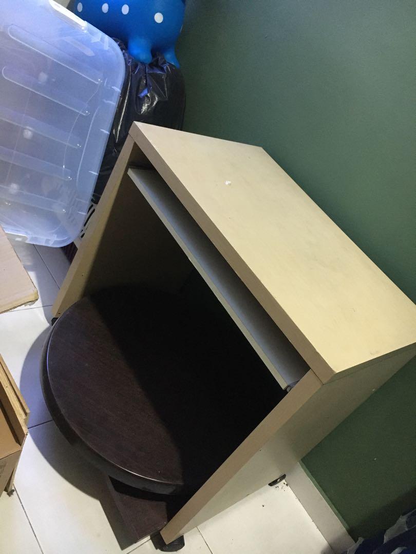 Ikea Computer Desk with Wheels FREE (First Come First Serve Basis