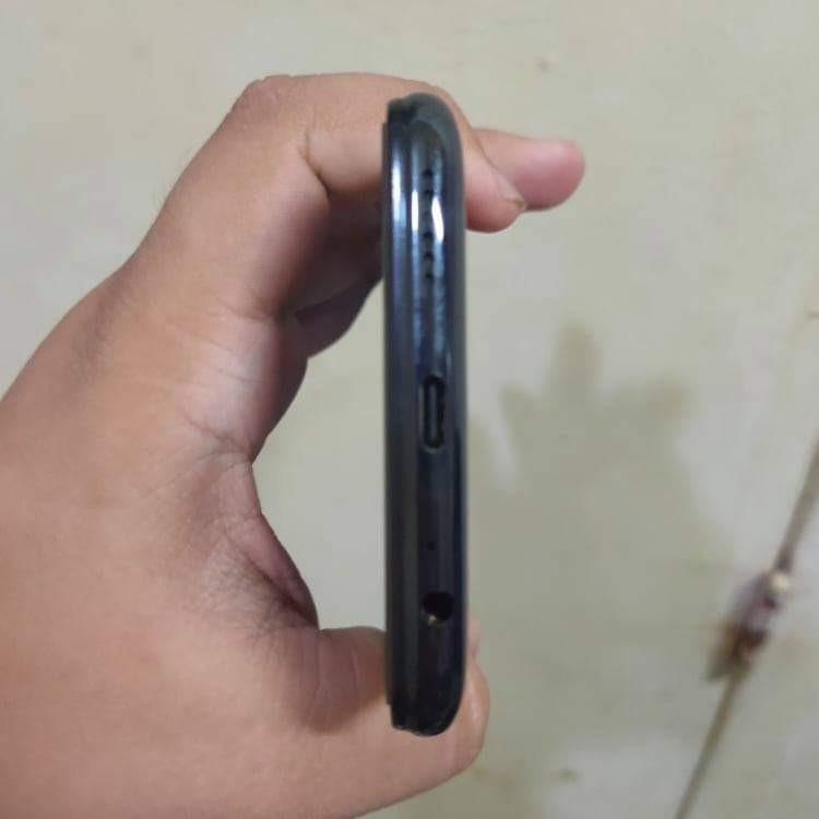 INFINIX ZERO 8 8/128 GAMING PHONE (Category: Android Others) located in Quezon City. Submitted by khanor (Listing ID 1095095995, Image 3). Description: Infinix Zero 8 GAMING PHONE NO ISSUE MAKINISS 90zh REFRESH RATE 8GB RAM 128GB ROM 64mp QuadCamera 48mp Selfie camera DUAL CAMERA HELIO G90T (SOBRANG SMOOTH ML,COD,PUBG) 4500MAHH MAKUNAT 33WATTS FAST CHARGING REP VOOC CHARGER CASE FULL TEMPRRED NO ISSUE, MAKINIS SALE OR SWAP LOWER UNIT ADD CASH QC 
