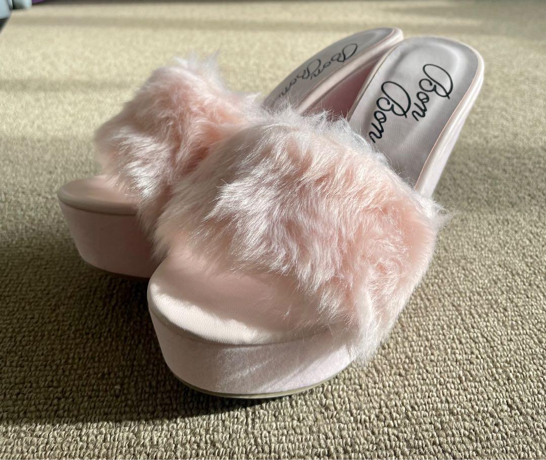 Japan Bon Bon pink fluffy platform sandals, Women's Fashion, Shoes on  Carousell