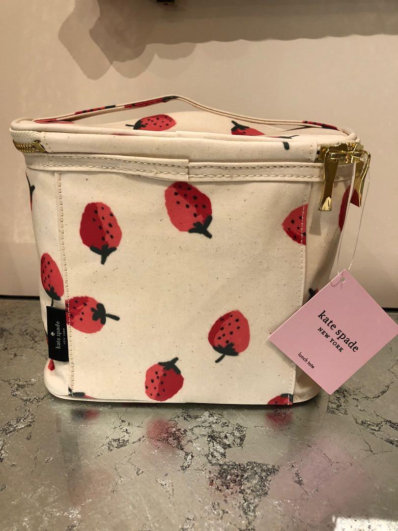 Kate Spade Lunch Tote Strawberries, 傢俬＆家居, 廚具和餐具, 食物整理及儲存 Carousell