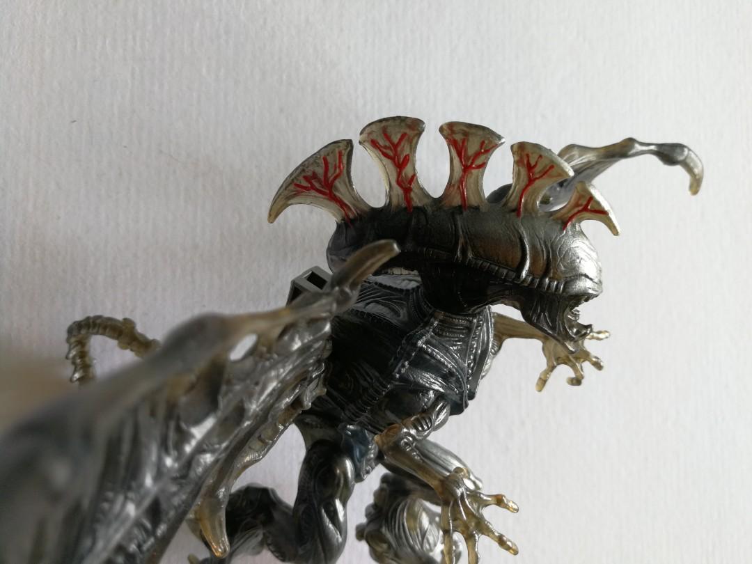 Kenner 1992 Flying Alien Queen (Category: Figurines & Statues) located in San Juan City. Submitted by onlinecabinet (Listing ID 1095174538, Image 2). Description: 100% AUTHENTIC & ORIGINAL WYSIWYG 1992 Kenner Aliens Flying Alien Queen Good condition. Complete. No missing parts. Displayed only. Just a little dirty. Slightly Negotiable. Contact 0917-566-6162 Meet-ups: Jollibee, Wilson St. San Juan Delivery via LBC, Grab or Lalamove - charge to buye