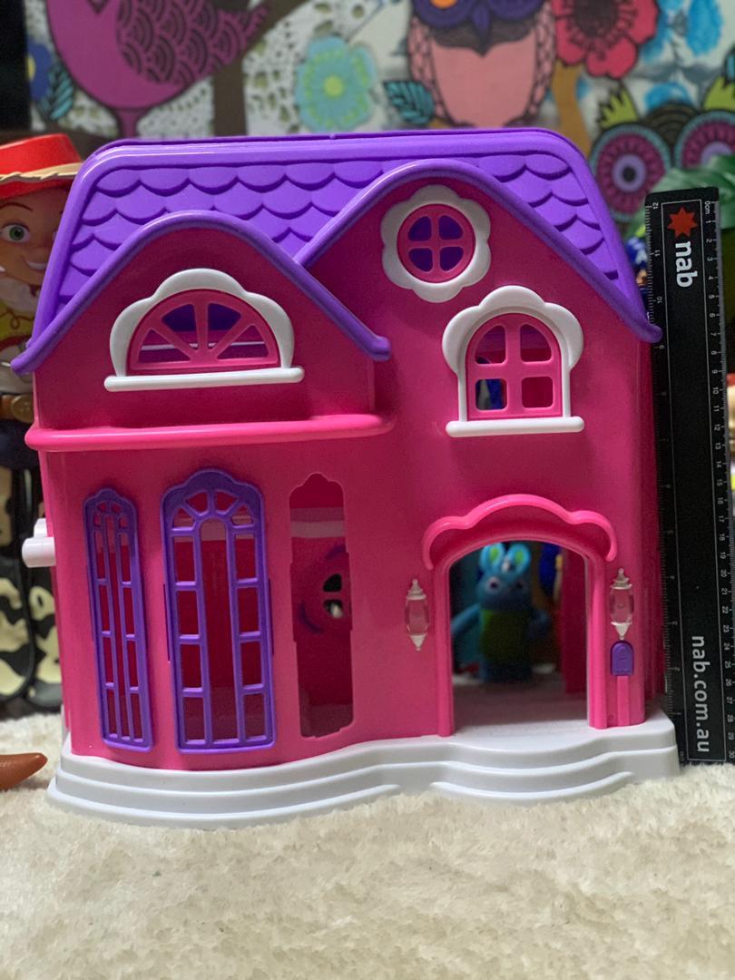 Kid connection store doll house