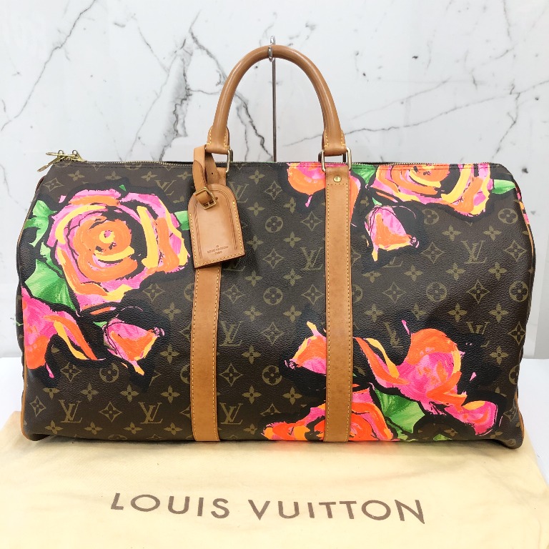 Day 44 of #stayhomewithbags is this limited edition @louisvuitton