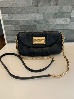 （分類：）位於 。 由 charlety 提交（商品編號 1095032012，圖片 1）。簡介： 。