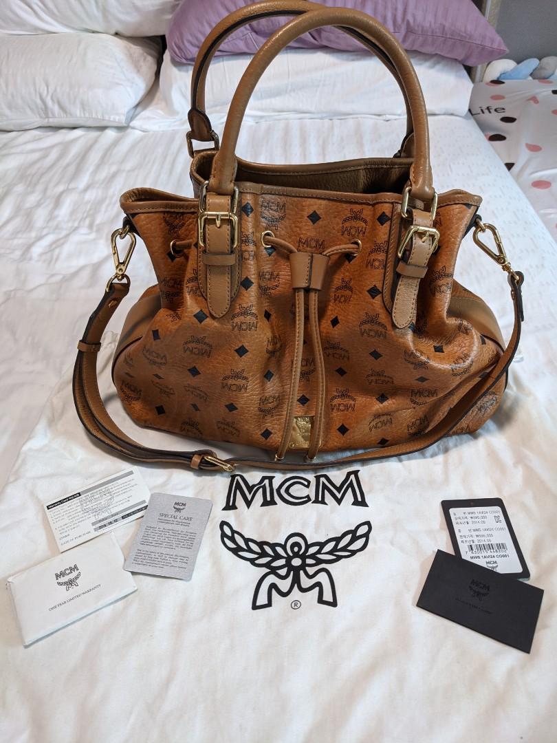 Mcm visetos outlet drawstring bag