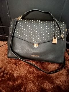 (Kategori: ) berada di . Dikirim oleh sabilpreloved999 (ID iklan 1095016814, Gambar 1). Deskripsi: .