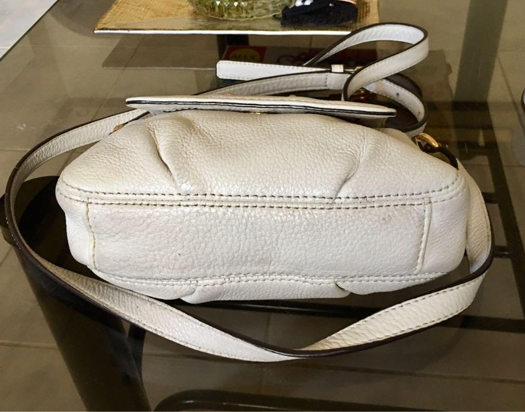 MIchael Kors Jet Set Travel Tote Handbag Brown & White Charm Top Zip  E-1403