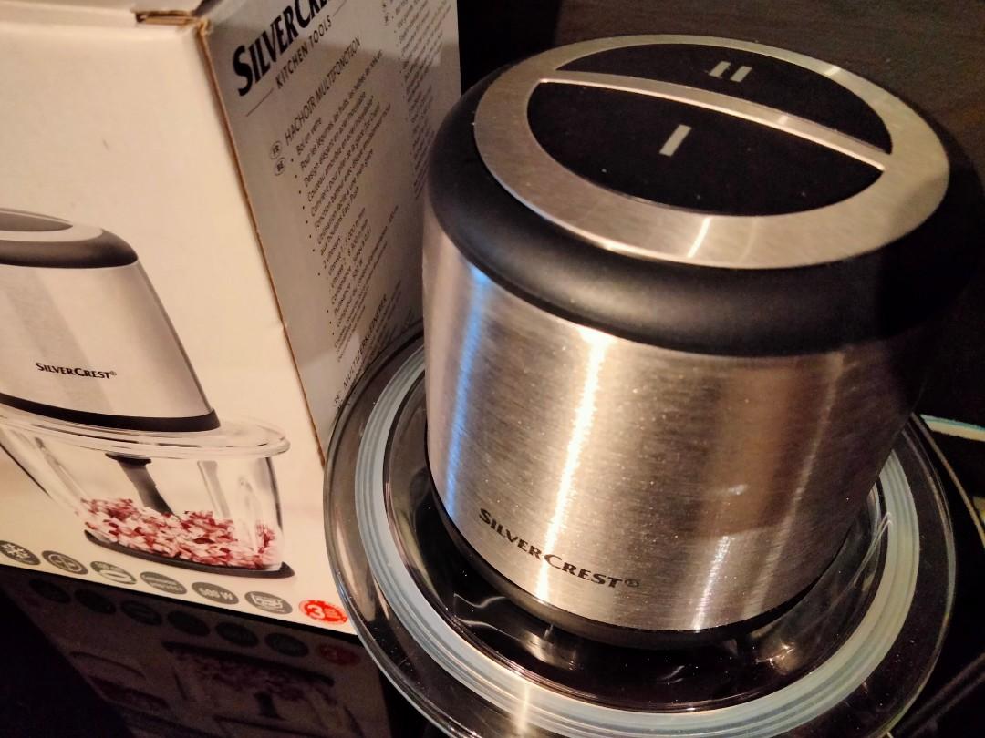 Mini chopper (Category: Juicers, Blenders & Grinders) located in Singapore. Submitted by irafitrishah (Listing ID 1095046121, Image 2). Description: For vegetables,fruit,herbs,nuts,etc. – Elegant stainless steel design – Removable blade attachment with 2 stainless steel blades – Suitable for crushing ice – Easy to use buttons – 2 speeds – Setting 1; 5,000rpm – Setting 2;6,300rpm – With non-slip ring for added stability – Volume 0.5 litres – Power