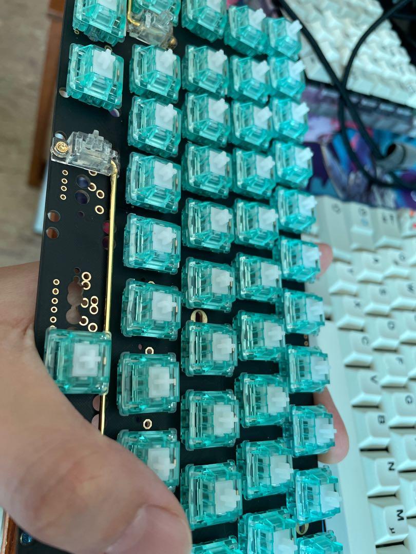 Mont 60 PC Polycarbonate Custom Mechanical Keyboard built up with