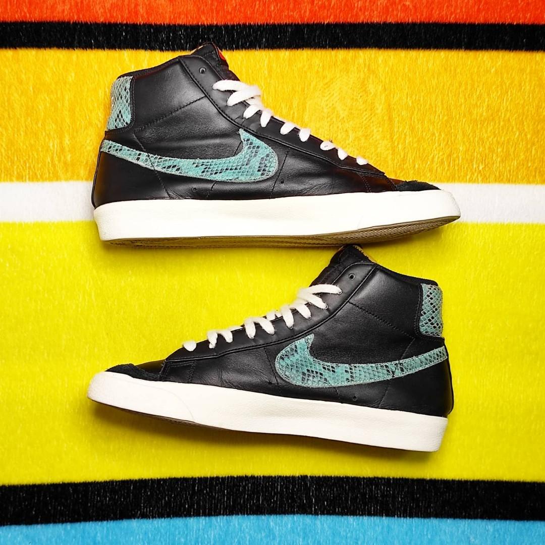 Nike Blazer Mid 77 Vntg Snakeskin Second, Fesyen Pria, Sepatu , Sneakers di  Carousell